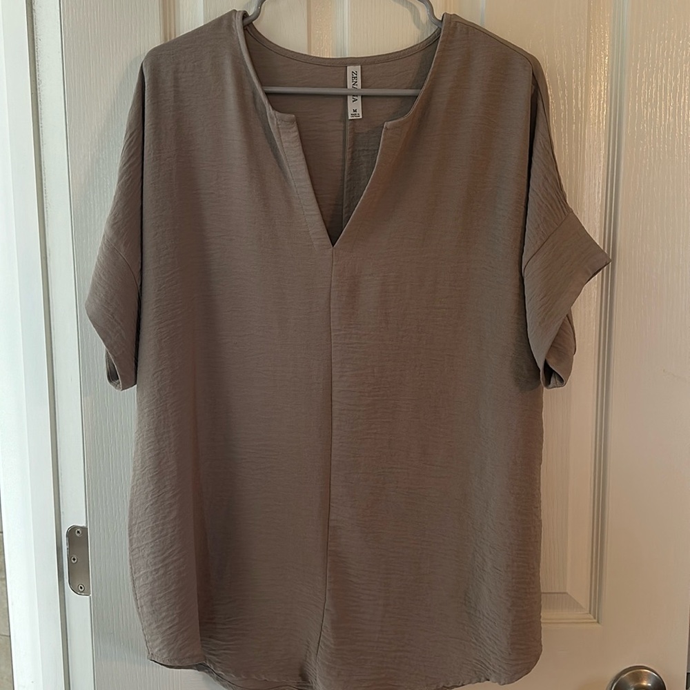 Boutique top
